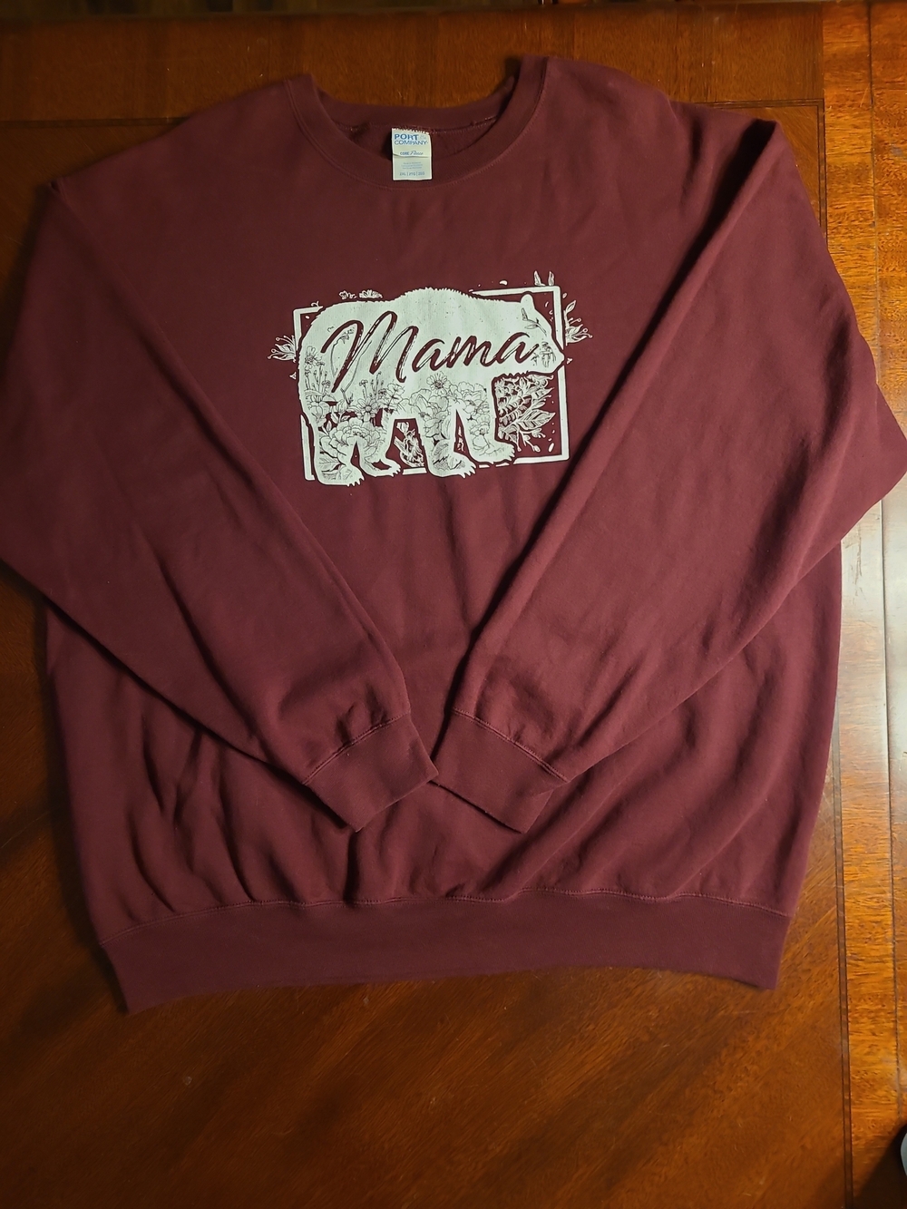 Mama Bear Graphic Crewneck Sweatshirt - Maroon